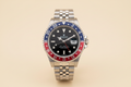 Rolex GMT-Master II Pepsi fondo crema